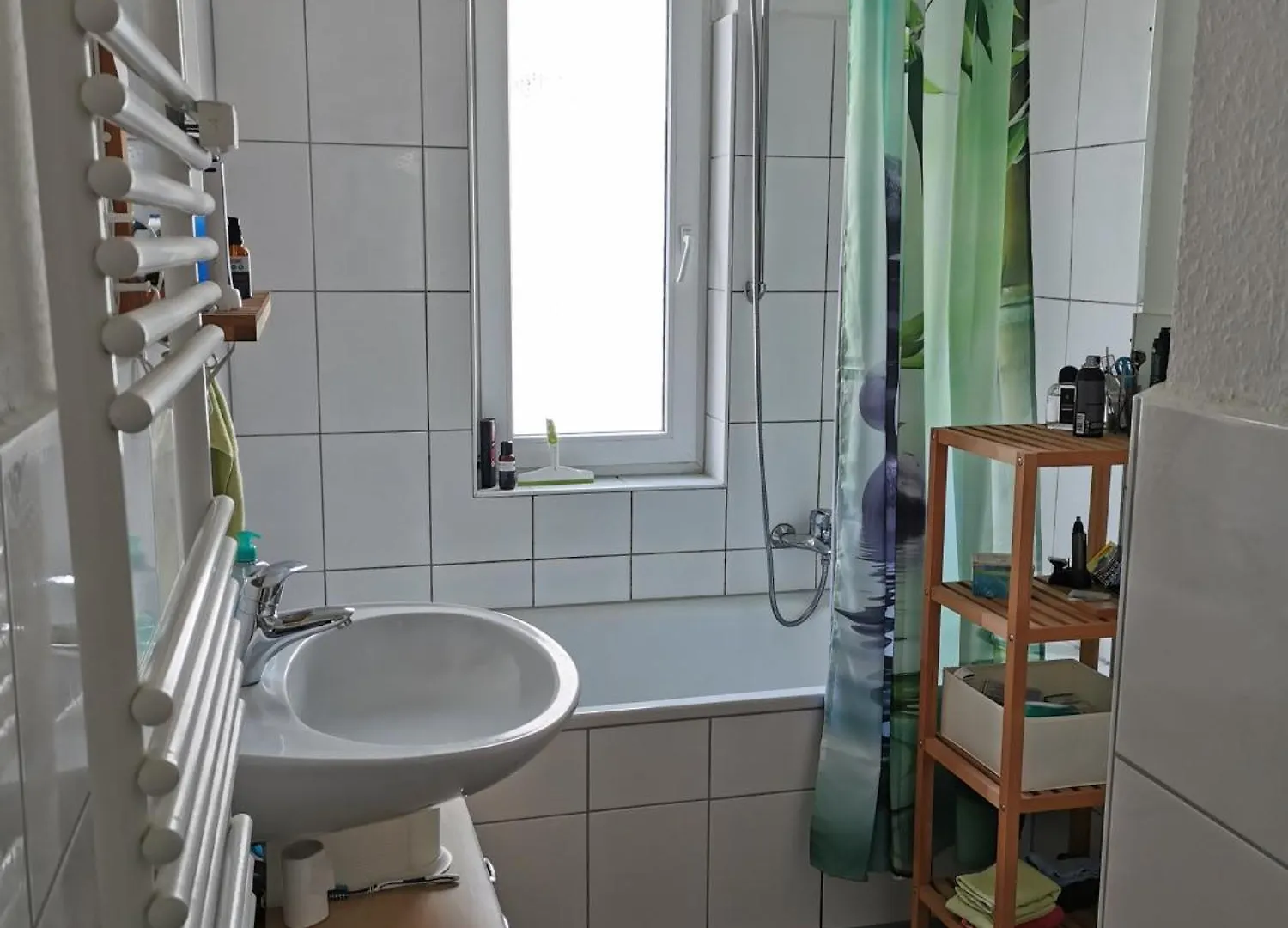 Helle 3-Zimmer-Wohnung Bis 6 Wochen Z Zwischenmiete Bremen 0*,  Germany